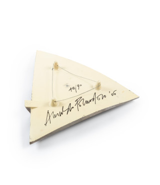 Piatto triangolare I (argento), 2006