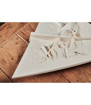 Piatto triangolare (bianco), 2003